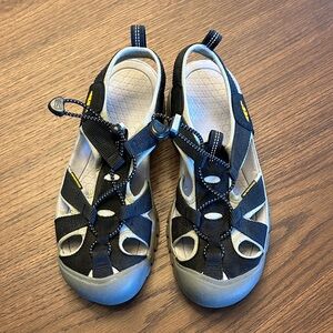 Kids Black and Gray Outdoor Sandals